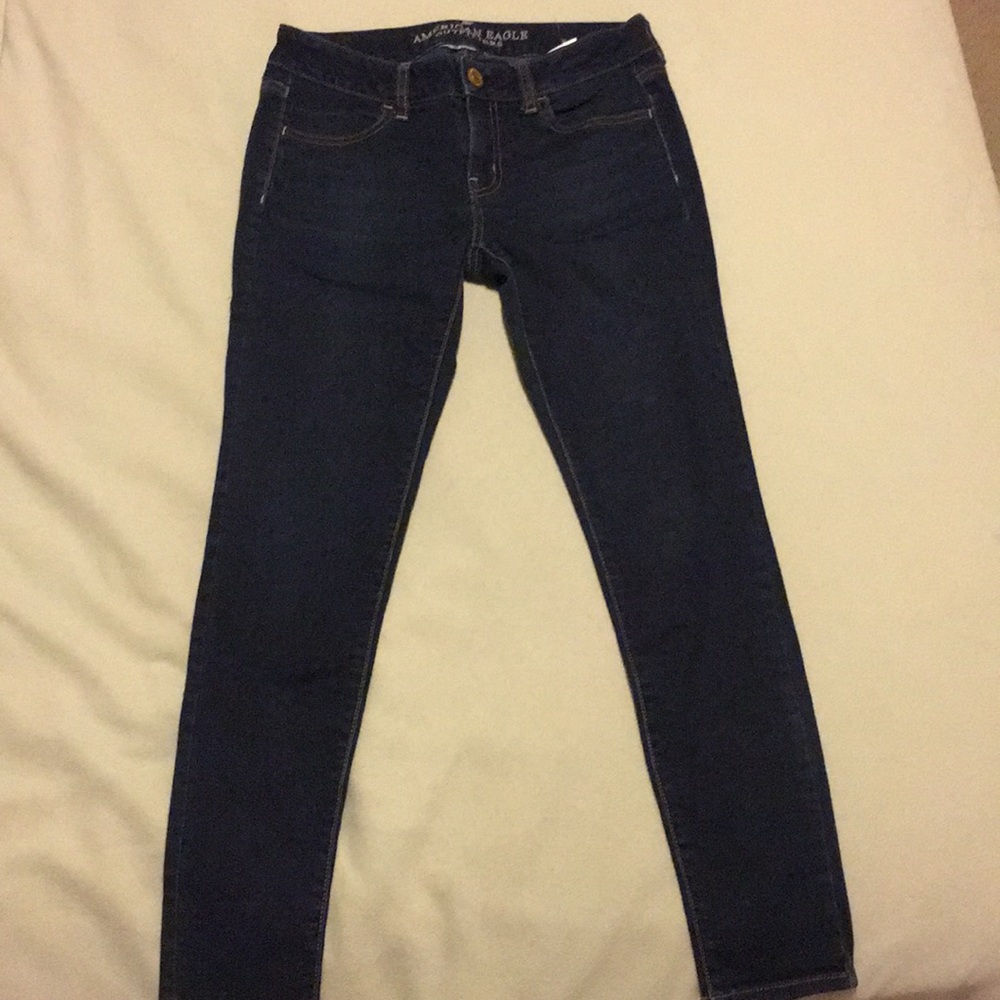 EUC American eagle jeans!